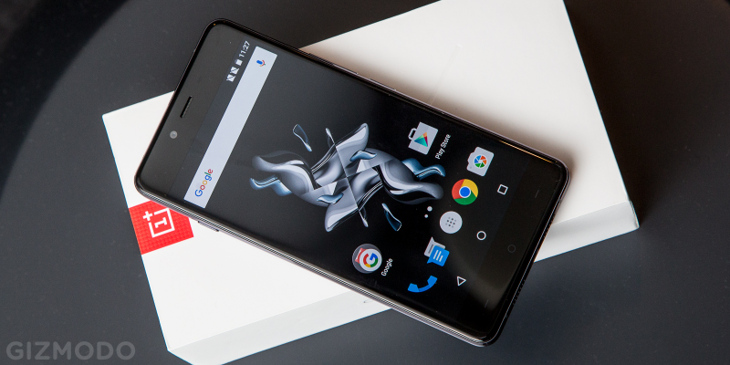 Illustration for article titled Probamos el OnePlus X: un android bonito y barato para romper la gama media